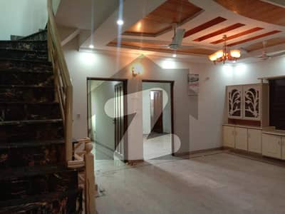 5 Marla Upper Portion With 4 Bed Like New Near To Emporium Mall