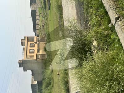 5 Marla Excellent Location Plot For Sale Ready For Possession Direct Owner