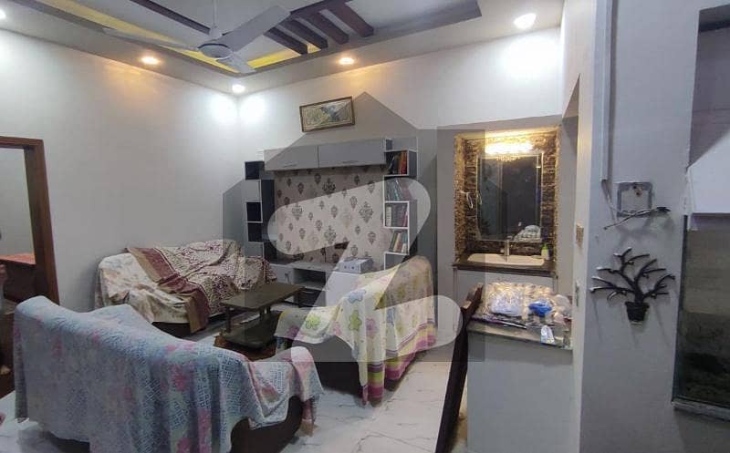 شلے ویلی راولپنڈی میں 4 کمروں کا 8 مرلہ مکان 2.3 کروڑ میں برائے فروخت۔