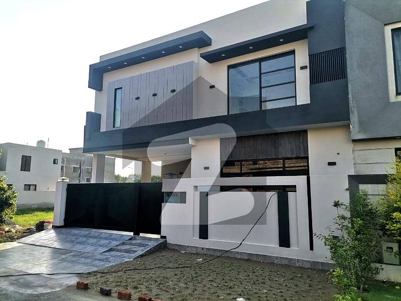 Brand New 9 Marla Luxury House For Sale
