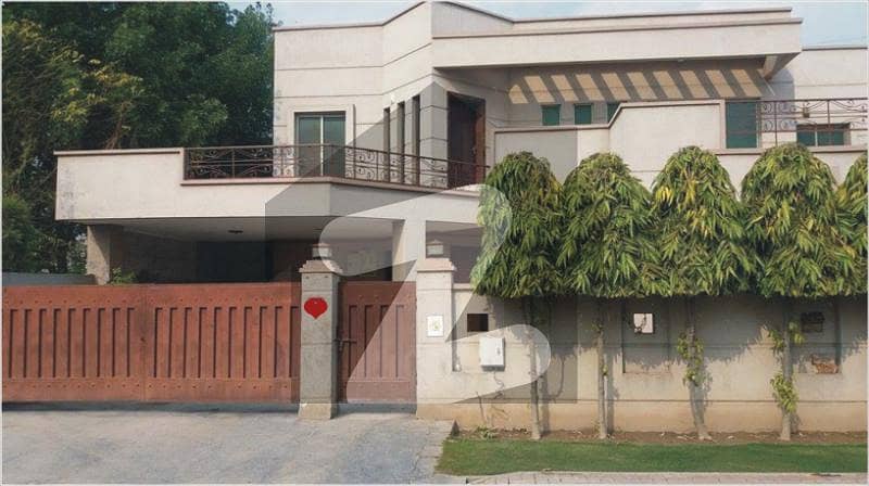 One Kanal SU House For Sale In Askari-10, Lahore Cantt