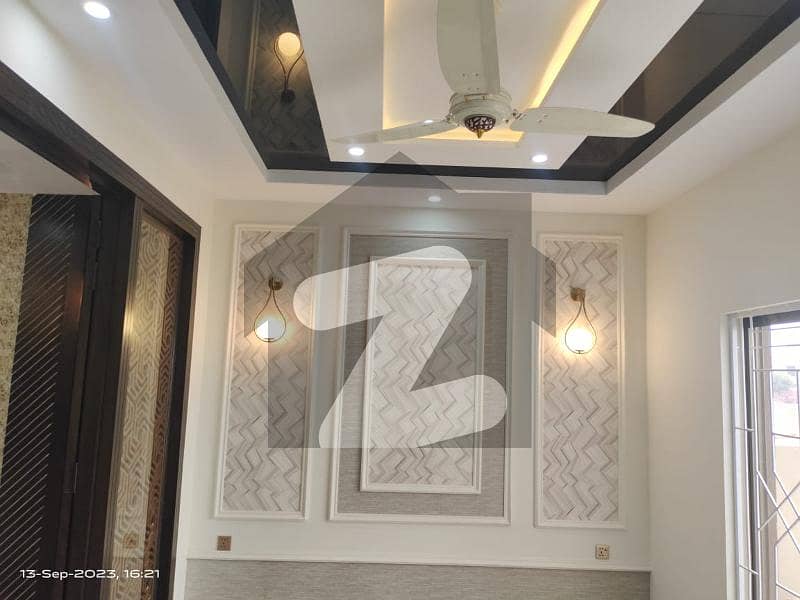 1 Kanal Brand New Luxury Upper Portion Available For Rent In Bahria Town Lahore