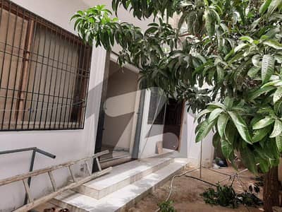 ساداتِ امروہا کوآپریٹو ہاؤسنگ سوسائٹی سکیم 33,کراچی میں 3 کمروں کا 10 مرلہ مکان 42.0 ہزار میں کرایہ پر دستیاب ہے۔