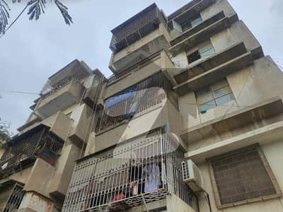 شادمان ٹاؤن - سیکٹر 14 / بی شادمان,نارتھ ناظم آباد,کراچی میں 2 کمروں کا 2 مرلہ فلیٹ 42.5 لاکھ میں برائے فروخت۔