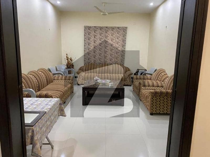 عامر خسرو کراچی میں 4 کمروں کا 12 مرلہ زیریں پورشن 4.75 کروڑ میں برائے فروخت۔
