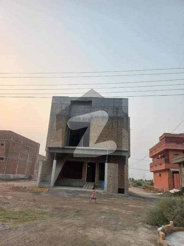 ریگی ماڈل ٹاؤن فیز 4 ریگی ماڈل ٹاؤن,پشاور میں 8 کمروں کا 5 مرلہ مکان 2.0 کروڑ میں برائے فروخت۔