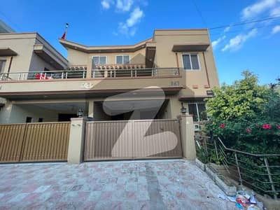 PRIME LOCATION LOW PRICE BRAND NEW DOUBLE STOREY HOUSE FOR SALE on Cheap price Designer