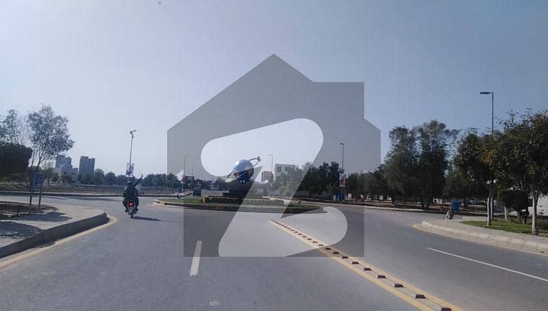 بحریہ آرچرڈ فیز 2 بحریہ آرچرڈ,لاہور میں 2 مرلہ کمرشل پلاٹ 1.1 کروڑ میں برائے فروخت۔