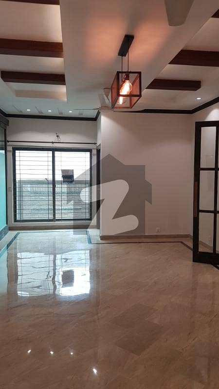 owner Build Full Basement Exotic House owner Build Full Basement Exotic House