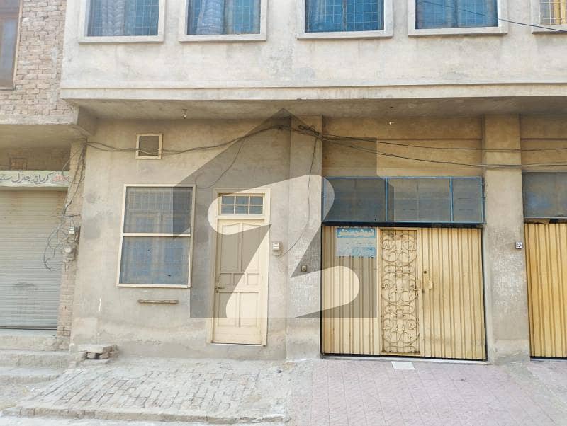 سرگودھا روڈ فیصل آباد میں 3 کمروں کا 4 مرلہ مکان 22.0 ہزار میں کرایہ پر دستیاب ہے۔