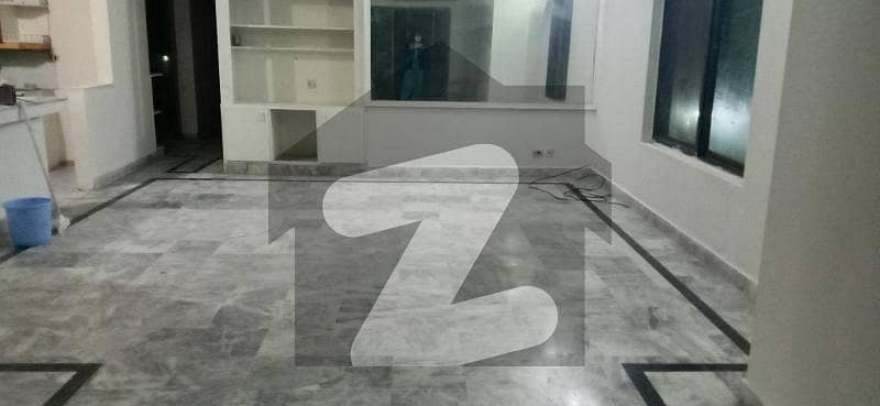 7 Marla First Floor Flat For Sale In Rehman Gardens Near Avenue Mall Dha Phase 1