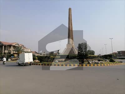 On Excellent Location 6 Marla Commercial Plot In Central Citi Housing Society - Block C For Sale