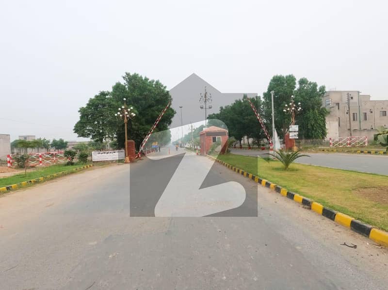 آئی ای پی انجینئرز ٹاؤن - سیکٹر بی آئی ای پی انجینئرز ٹاؤن,لاہور میں 10 مرلہ رہائشی پلاٹ 1.2 کروڑ میں برائے فروخت۔