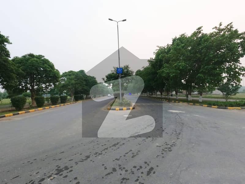Ready To Buy A Residential Plot 18 Marla In Lahore