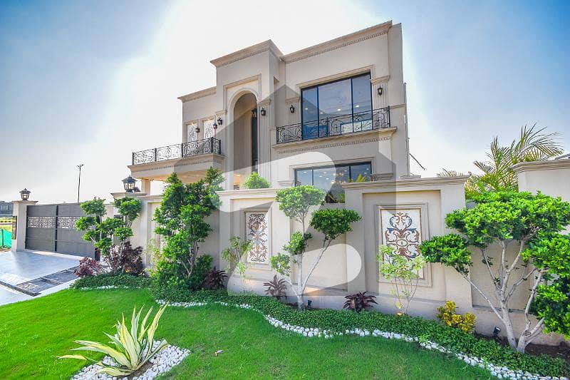 1KANAL BRAND NEW MODERN DESIGNED BUNGALOW WITH BASEMENT FOR SALE TOP LOCATION IN DHA PHASE 7