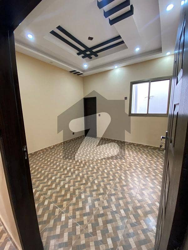 سعدی گارڈن سکیم 33,کراچی میں 3 کمروں کا 10 مرلہ مکان 2.5 کروڑ میں برائے فروخت۔