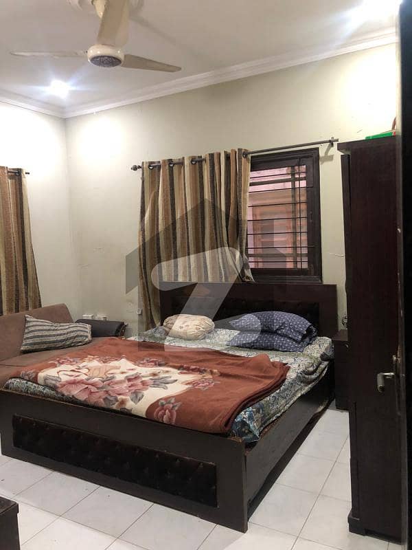 ڈی ایچ اے فیز 4 ڈی ایچ اے ڈیفینس,کراچی میں 3 کمروں کا 5 مرلہ فلیٹ 1.3 کروڑ میں برائے فروخت۔