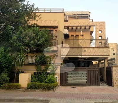 10 Marla Double Unit House For Sale In Bahria Town Phase 4