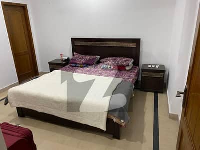 گلگشت کالونی ملتان میں 4 کمروں کا 7 مرلہ مکان 25.0 ہزار میں کرایہ پر دستیاب ہے۔