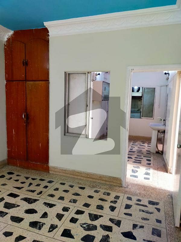 Sub Leased Portion For Sale Better Than Flat Bufferzone Sector 15A/1