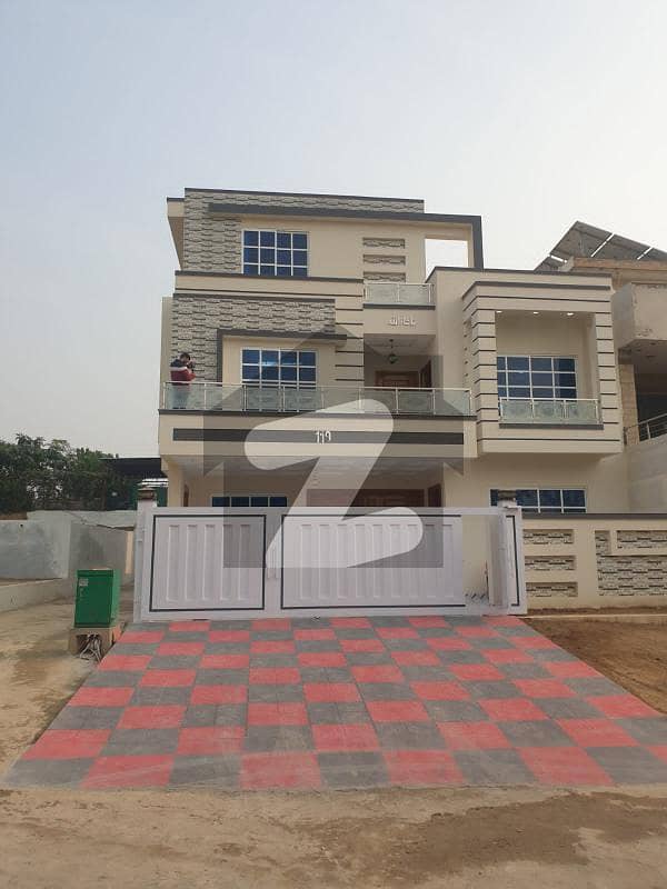 6 Bedroom Brand new Proper Corner House with Extra Land Area 10 Marla Size 35x70 Islamabad G13