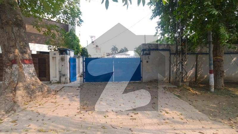 Prominently-Located Residential Plot Available In Sarwar Road For sale