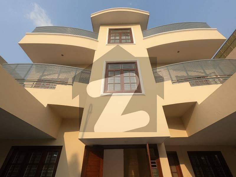 KANEEZ FATIMA CO OPERATIVE HOUSING SOCIETY BLOCK 1 DOUBLE STOREY LEASE HOUSE AVAILABLE FOR SALE