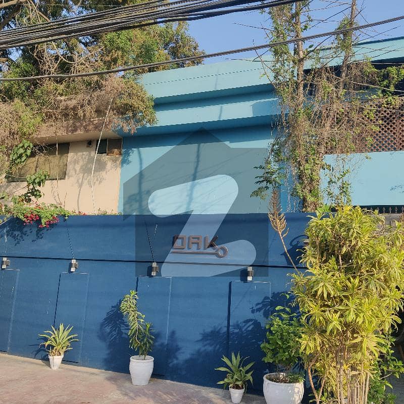 300 Yard Bungalow For Restaurant Purpose for Sale with Setup in Clifton Karachi