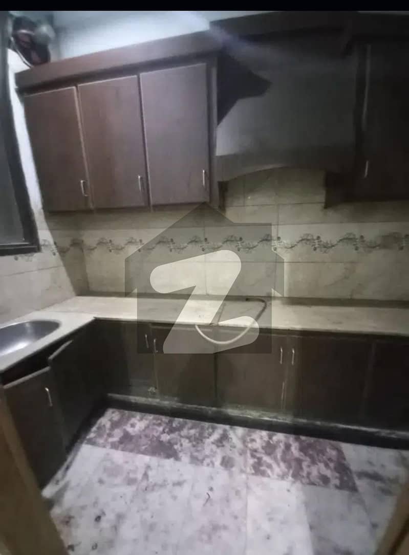 رینج روڈ راولپنڈی میں 3 کمروں کا 3 مرلہ مکان 33.0 ہزار میں کرایہ پر دستیاب ہے۔