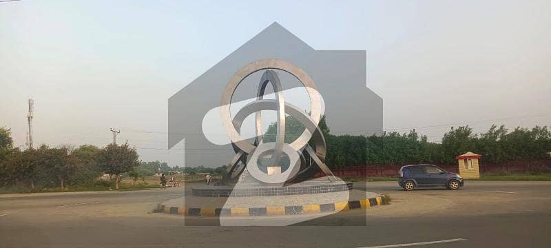8 Marla Commercial Plot For Sale in DHA 9 TOWN Lahore