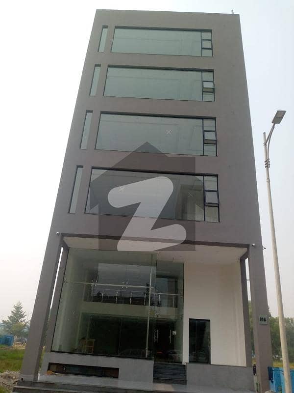 08 MARLA GROUND FLOOR FOR RENT IN DHA PHASE 8 COMMERCIAL BROADWAY