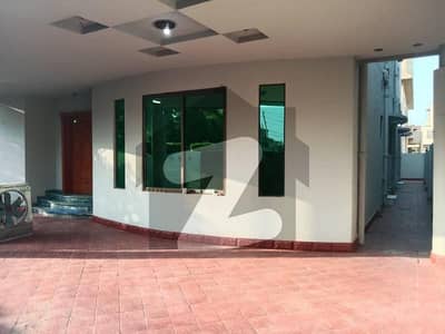 House Of 1 Kanal Is Available For Sale In Wapda Town Phase 1 - Block H3