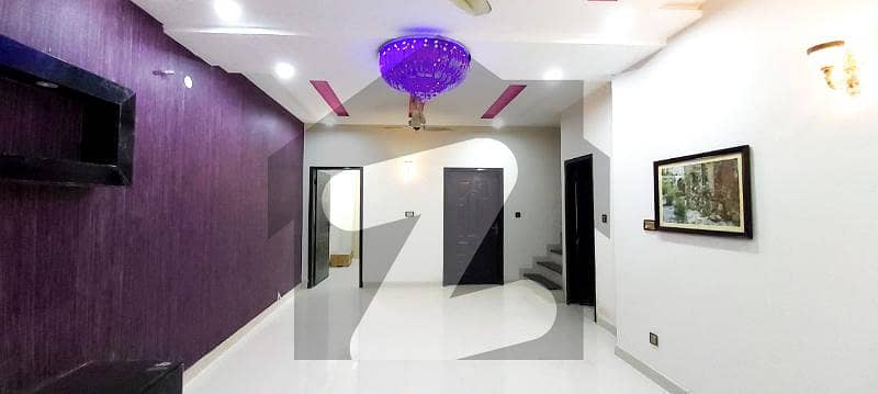 بینکرز کوآپریٹو ہاؤسنگ سوسائٹی لاہور میں 1 کمرے کا 2 مرلہ فلیٹ 30.0 ہزار میں کرایہ پر دستیاب ہے۔