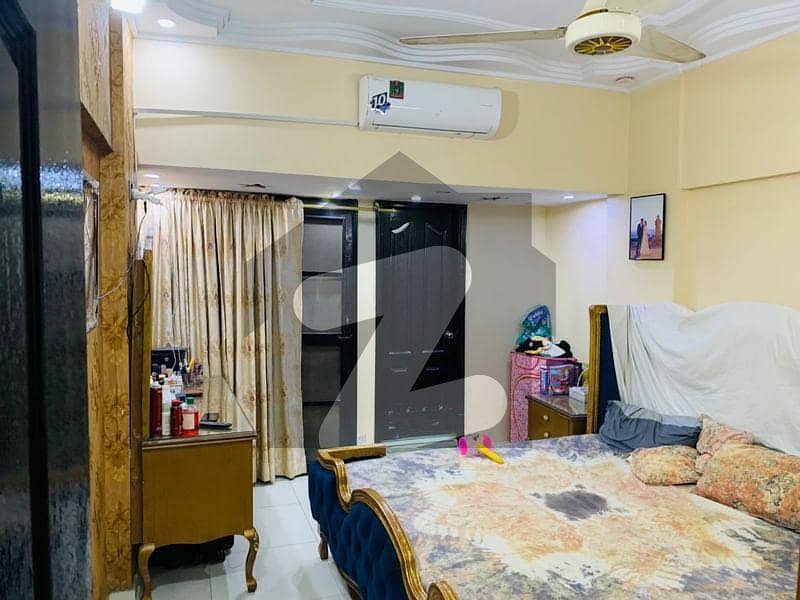 گلستان جوہر - بلاک 16-اے گلستانِ جوہر,کراچی میں 3 کمروں کا 7 مرلہ فلیٹ 1.6 کروڑ میں برائے فروخت۔