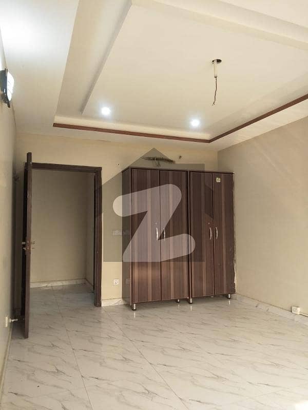 10 Marla Upper portion For Rent in Chinar Bagh Raiwind Road Lahore