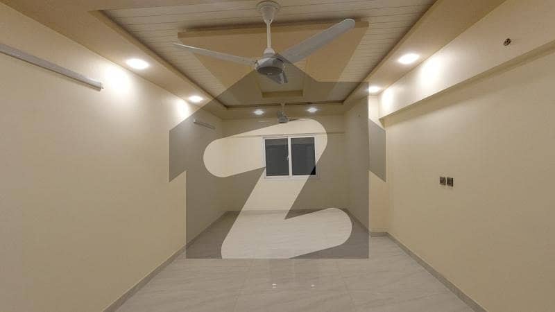 پی ای سی ایچ ایس بلاک 6 پی ای سی ایچ ایس,جمشید ٹاؤن,کراچی میں 4 کمروں کا 13 مرلہ فلیٹ 6.55 کروڑ میں برائے فروخت۔