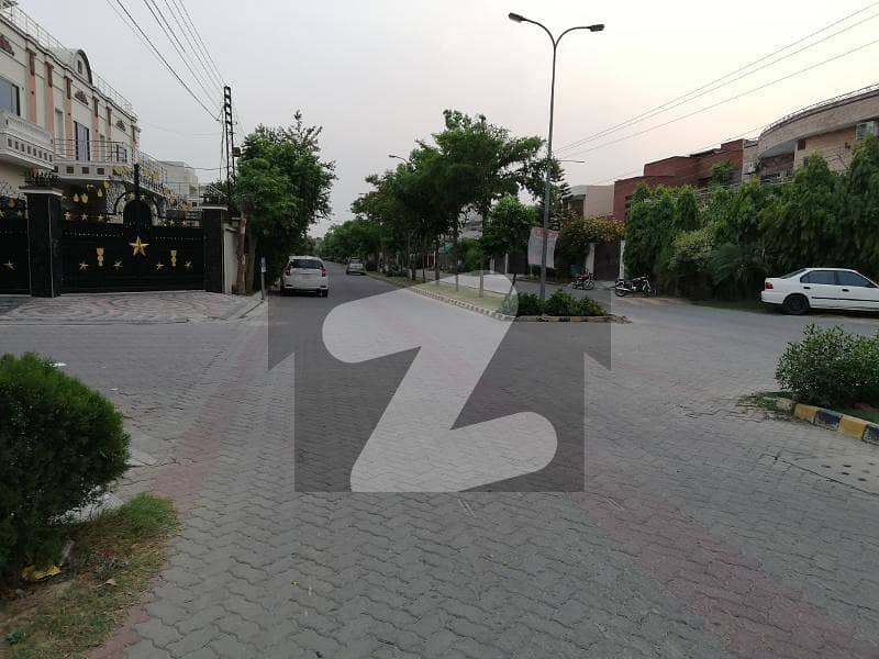 Beautiful 1 Kanal House For Sale Canal View, Lahore ID47858908