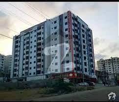 شانزیل گالف ریزڈینسیا جناح ایونیو,کراچی میں 3 کمروں کا 8 مرلہ فلیٹ 1.33 کروڑ میں برائے فروخت۔