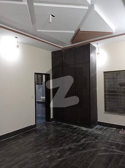 1 Kanal Brand New First Entry Portion For Rent Facing Park Near To UCP