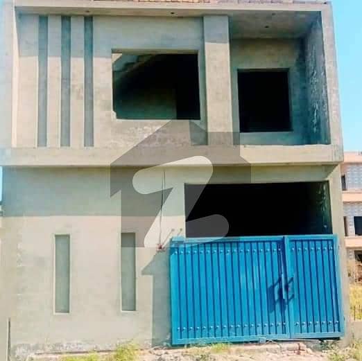 زمر ویلی کشمیر ہائی وے,اسلام آباد میں 3 کمروں کا 5 مرلہ مکان 60.0 لاکھ میں برائے فروخت۔