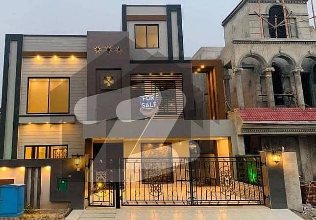 9.5 Marla Residential House For Sale In Umar Block Sector B Bahria Town Lahore
