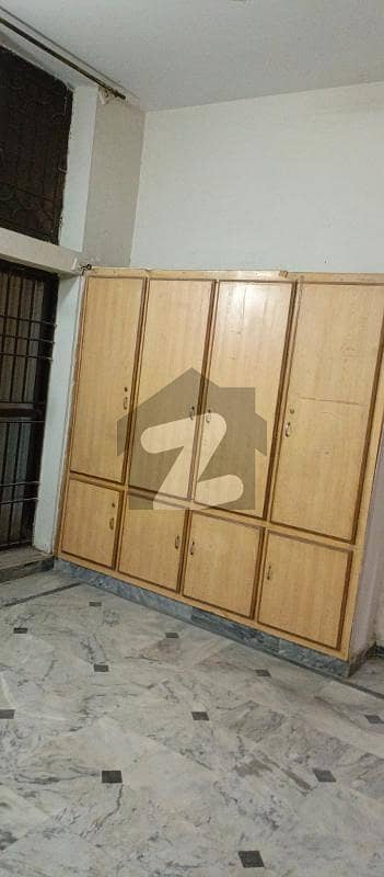 رینج روڈ راولپنڈی میں 2 کمروں کا 6 مرلہ زیریں پورشن 25.0 ہزار میں کرایہ پر دستیاب ہے۔