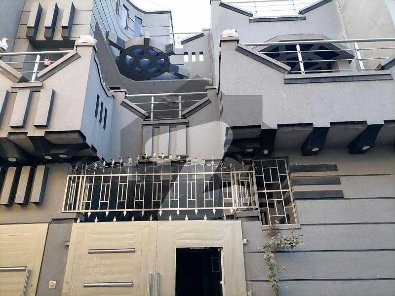 Double Storey 5 Marla House Available In Officers Garden Colony For Sale