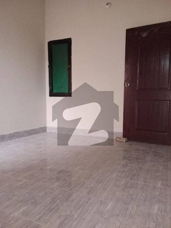 75 Square Yard Flat In Latifabad For Sale At Good Location