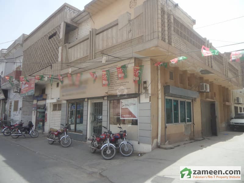 Commercial House Available For Sale