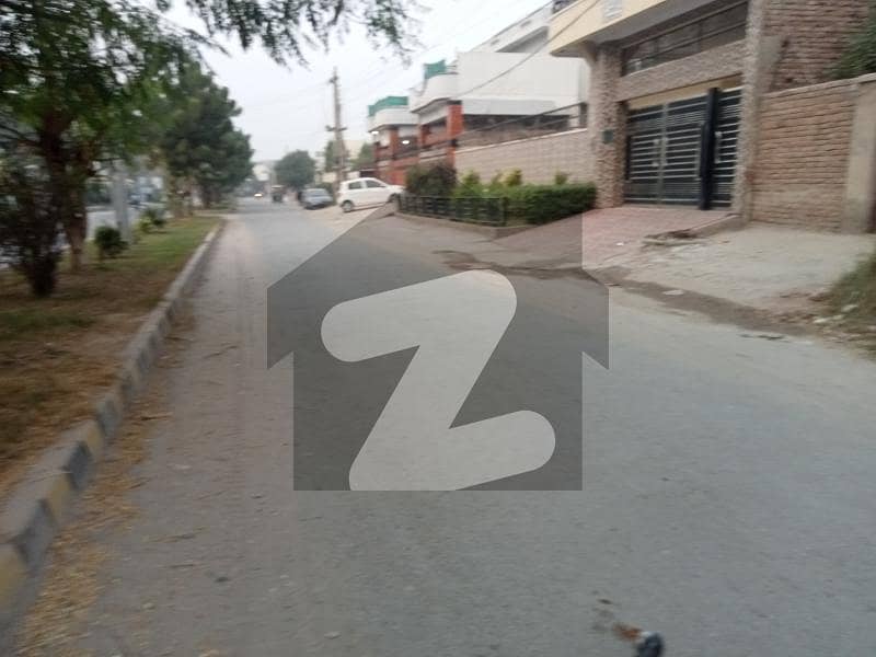 عباسیہ ٹاؤن رحیم یار خان میں 1 کنال رہائشی پلاٹ 1.9 کروڑ میں برائے فروخت۔