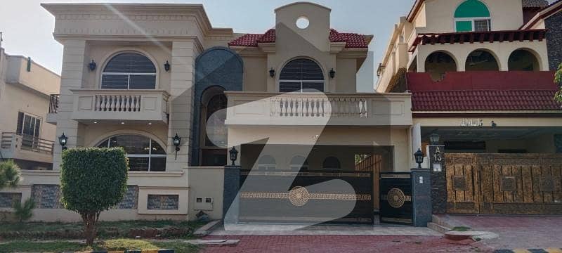 Prime Location 1 Kanal Brand New Boulevard House For Sale In Bahria Enclave Islamabad Sector A