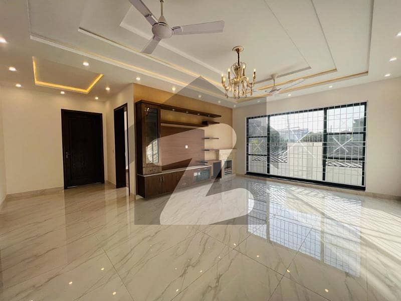5 marla brand new family flat available for rent in formanites housing society Lahore