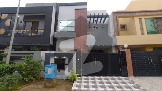 House In Paragon City - Orchard 1 Block Sized 5 Marla Is Available