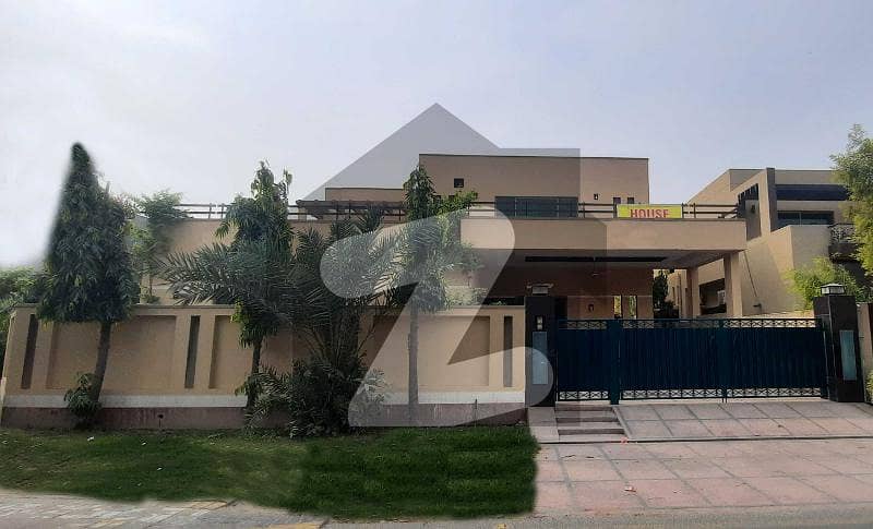 ڈی ایچ اے فیز 1 ڈیفنس (ڈی ایچ اے),لاہور میں 6 کمروں کا 1 کنال مکان 6.98 کروڑ میں برائے فروخت۔